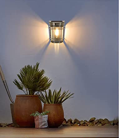 Luce di recinzione solare all'aria aperta a LED Decorative Lampade da giardino solare per cortile del patio