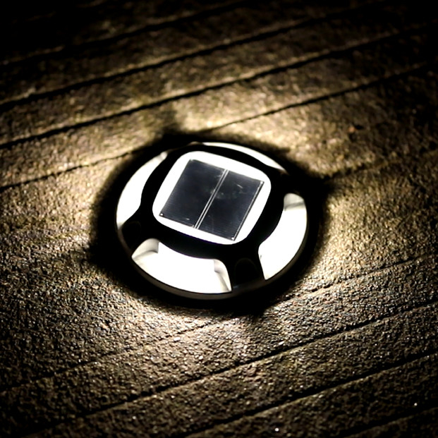 L'installazione di una fonte luminosa a LED