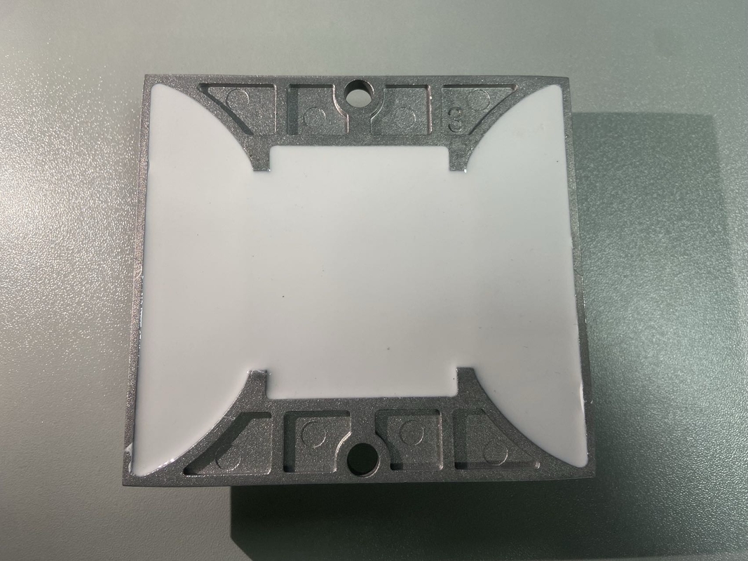 114*105*23mm Legatura di alluminio PC IP68 Punti stradali solari con temperatura di lavoro da -40°C a 85°C