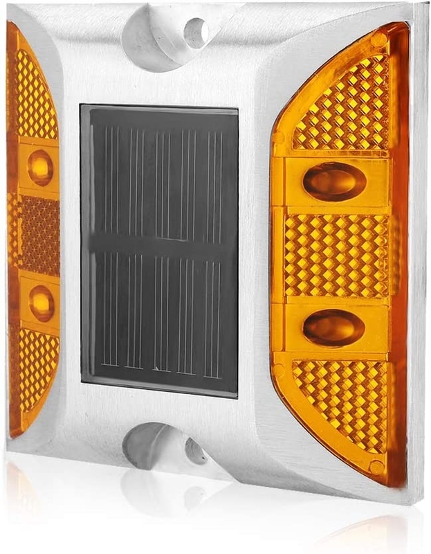 Stagno stradale solare con 103*106*24mm Dimensione e LED Riflettente avvertimento del traffico luce 330g