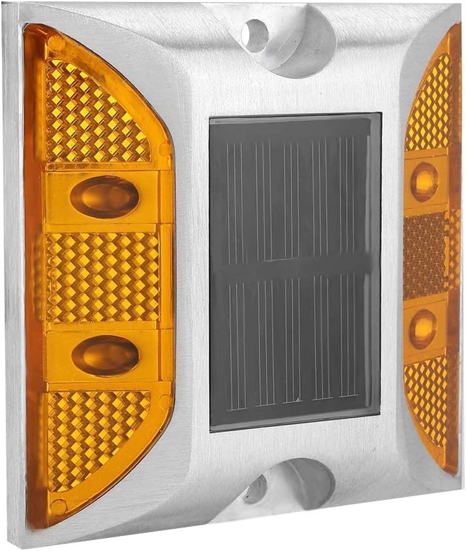 Stagno stradale solare con 103*106*24mm Dimensione e LED Riflettente avvertimento del traffico luce 330g