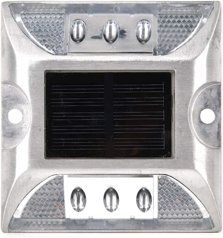 Stagno stradale solare con 103*106*24mm Dimensione e LED Riflettente avvertimento del traffico luce 330g