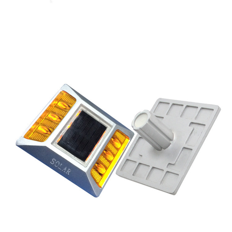 Di lunga durata duraturo LED solare Road Studs IP68 impermeabile per la vita di lavoro 3 anni