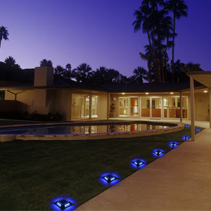 IP68 all'aperto Passeggiata impermeabile Lato stradale LED Road Stud Marker Step Light Apparecchio di guida luce solare