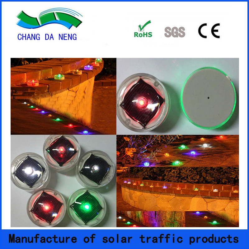 Aluminio sotterraneo per strade solari Rondo Incorporato LED Light Beacon Marcatori stradali