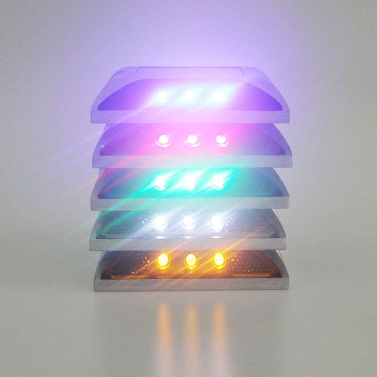 Cat Eye Aluminum Traffico solare Riflettente Strobe Light IP68 Autostrada Multi Colore Solar Road Stud