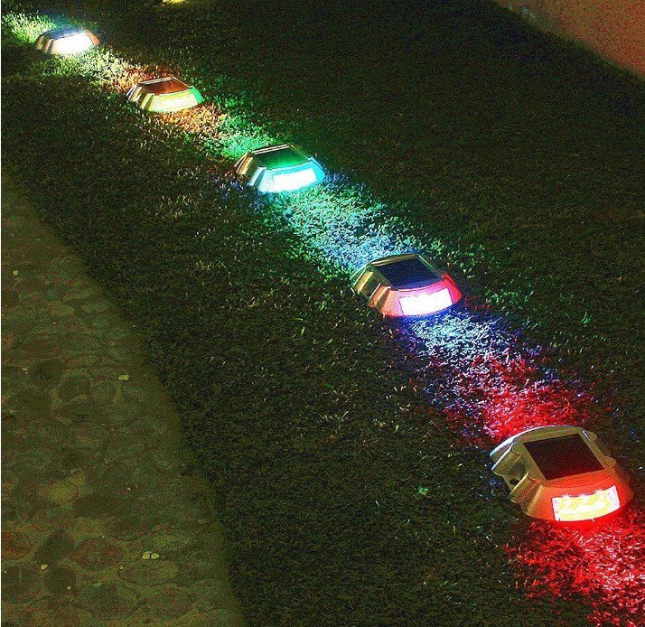Aluminico impermeabile IP68 Riflettori laterali solari di strada Luci di marcatore Luci di punta solari