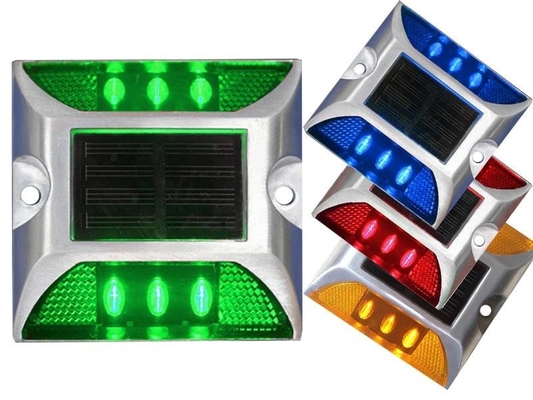 IP67 Sicurezza stradale impermeabile LED a energia solare occhio di gatto riflettente
