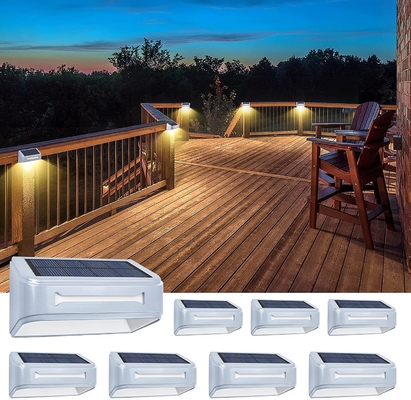 Luce di recinzione da giardino a LED a energia solare per illuminazione esterna impermeabile in bianco caldo/bianco freddo/blu/RGB Garanzia 1-3 anni
